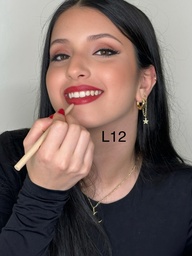 ﻿Labial retractable de 11 colores diferentes de alta pigmentación. *veganos y crueltry free*﻿